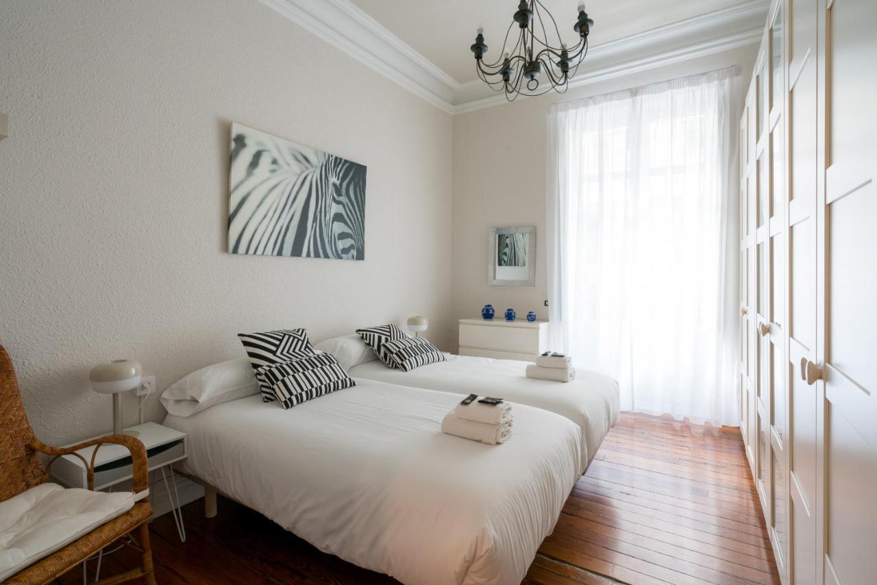 Amama Apartment By People Rentals Bilbao Dış mekan fotoğraf